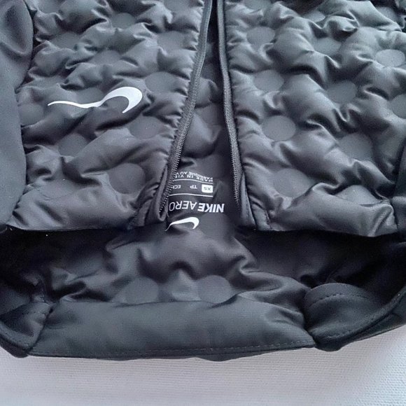 Nike CZ1607-010 Aeroloft Running Vest Black - Picture 2 of 6